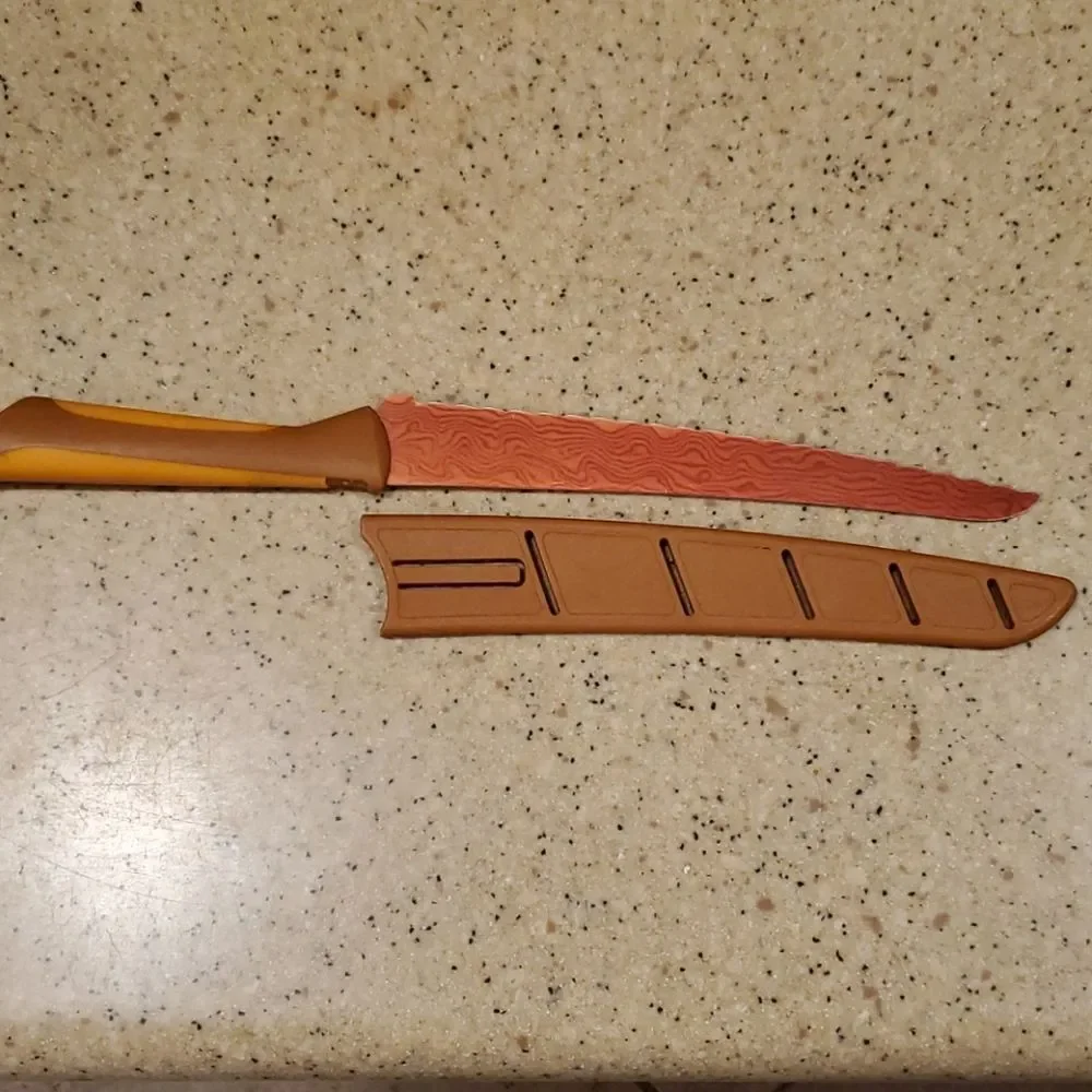 Kai Pure Komachi Serrated Bread Knife